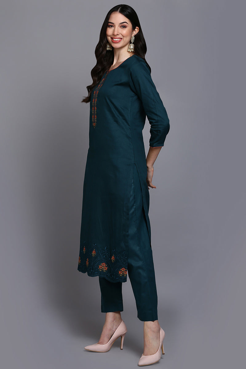 Cotton Green Embroidered Straight Kurta Pant With Dupatta VKSKD1933