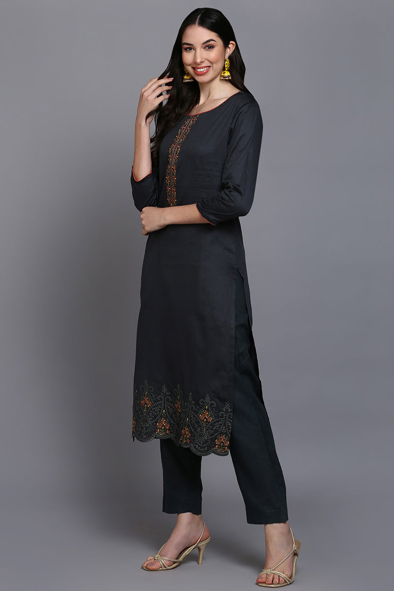 Cotton Grey Embroidered Straight Kurta Pant With Dupatta VKSKD1940