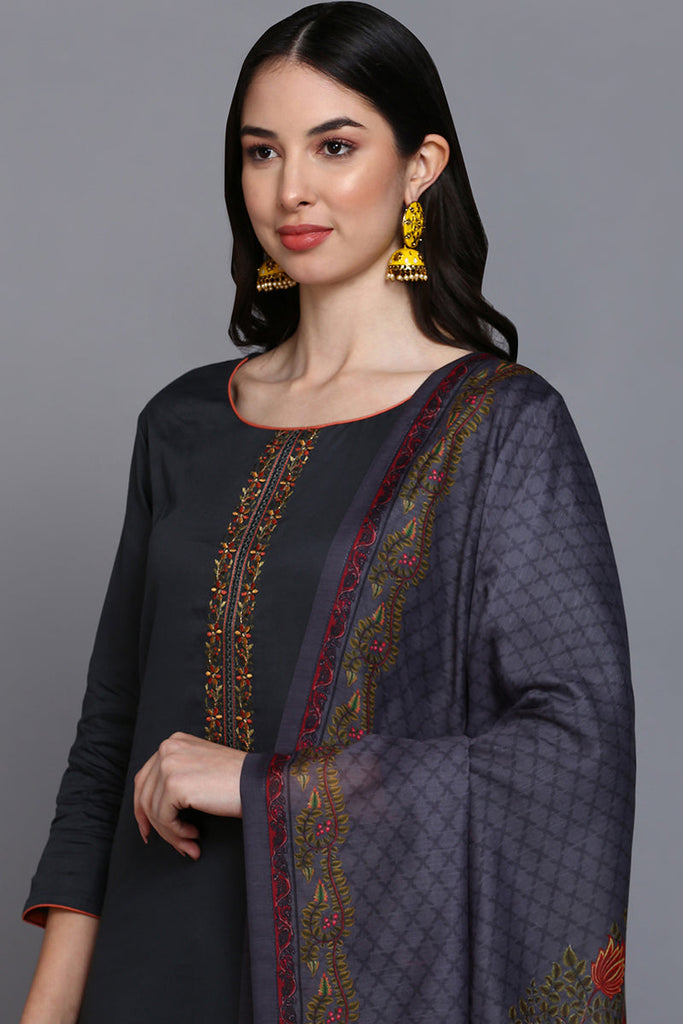 Cotton Grey Embroidered Straight Kurta Pant With Dupatta VKSKD1940