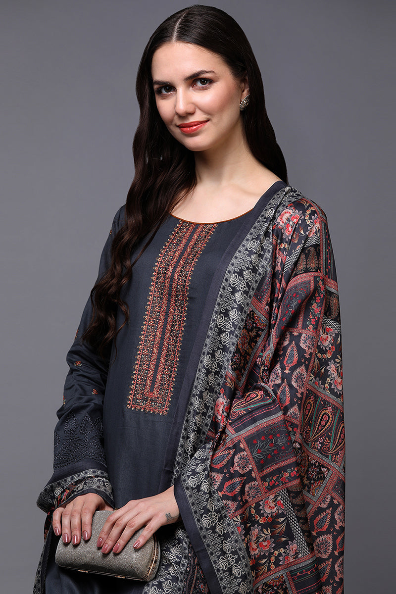 Grey Pure Cotton Ethnic Motifs Straight Suit Set VKSKD1949