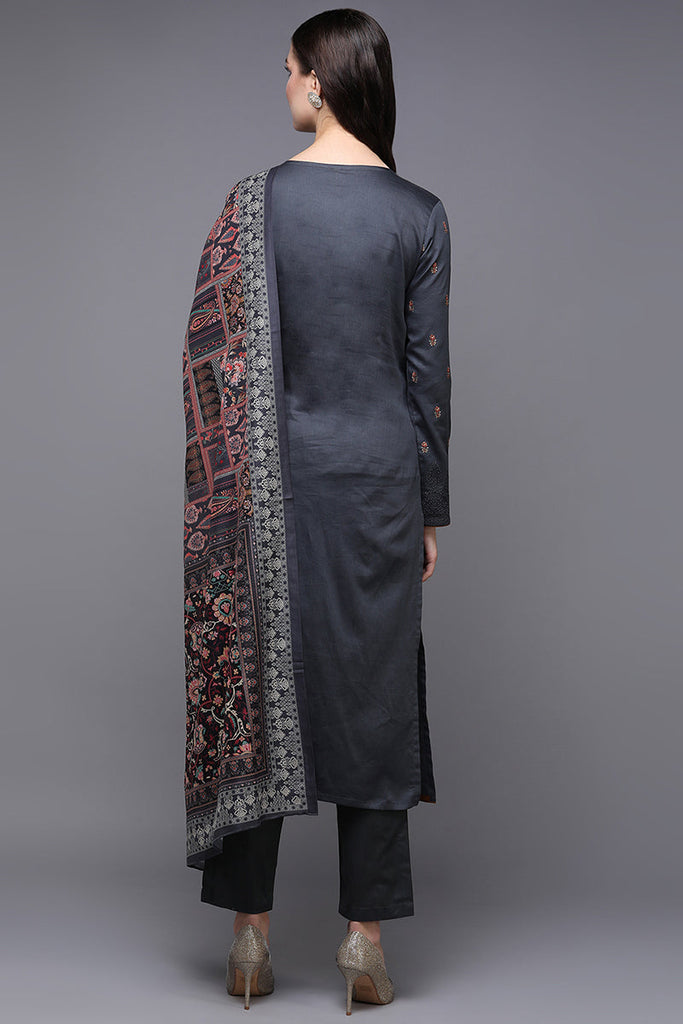 Grey Pure Cotton Ethnic Motifs Straight Suit Set VKSKD1949