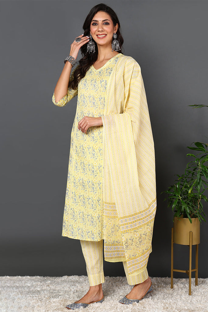 Yellow Pure Cotton Floral Printed Straight Suit Set VKSKD2008