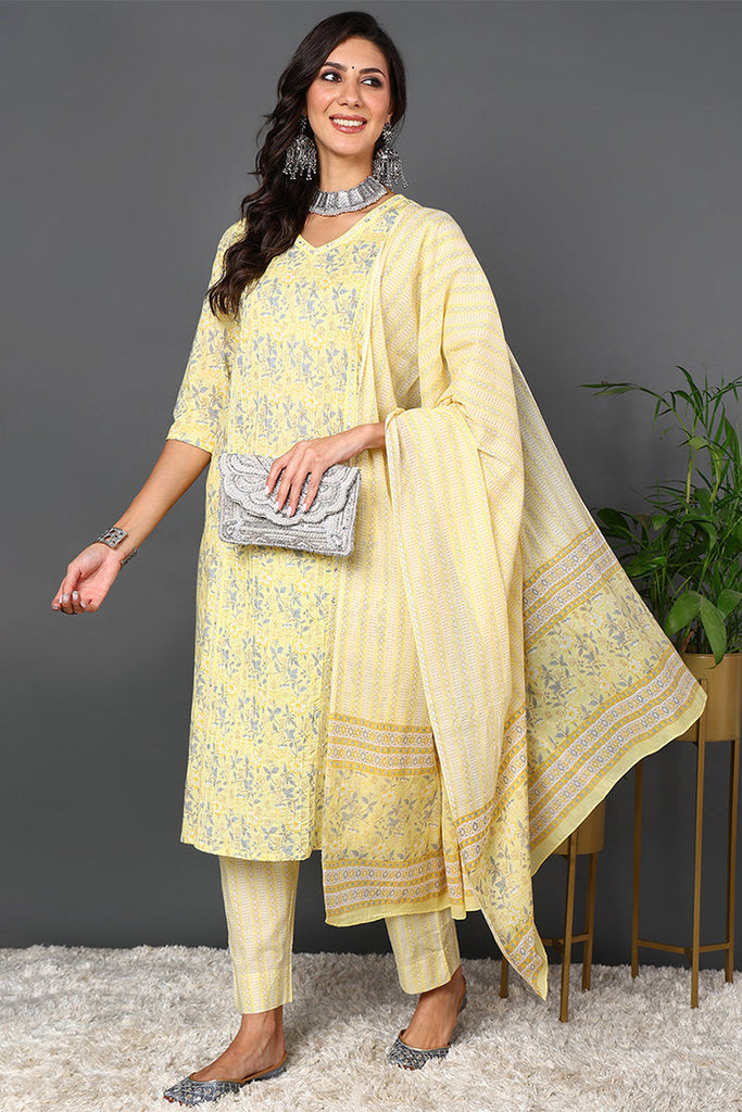 Yellow Pure Cotton Floral Printed Straight Suit Set VKSKD2008