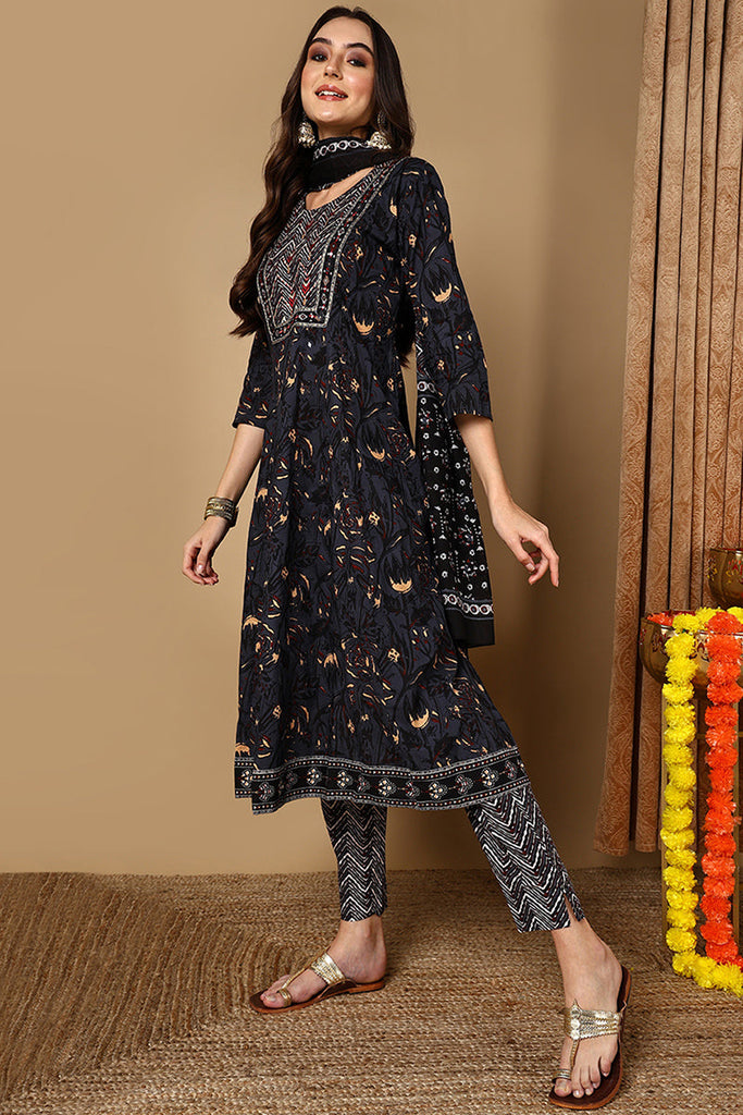 Charcoal Black Pure Cotton Floral Printed Yoke Design Suit Set VKSKD2040