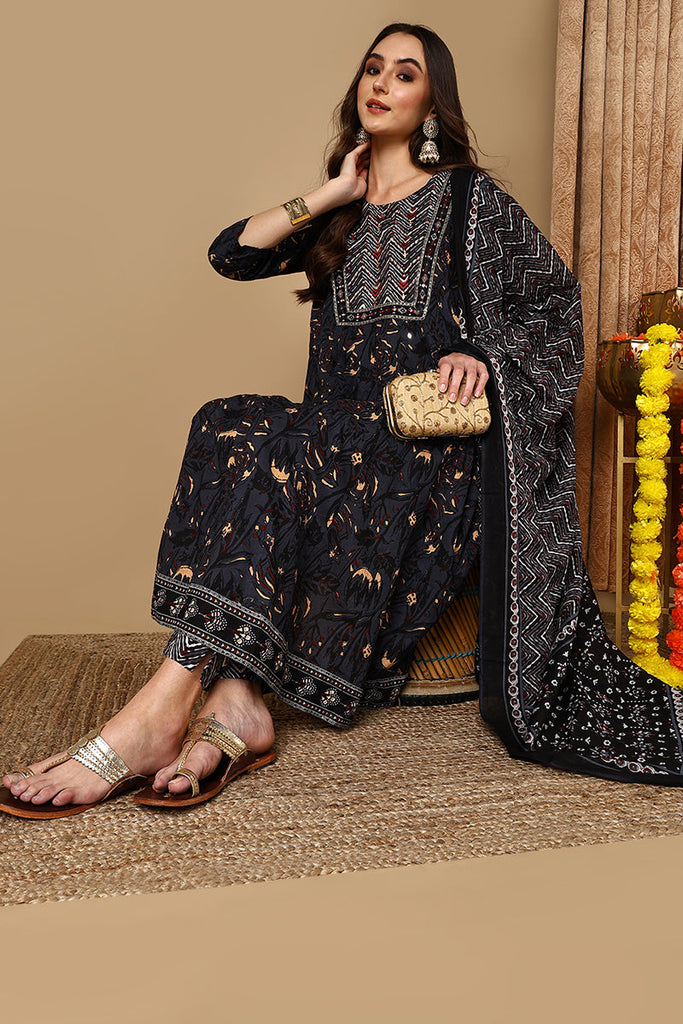 Charcoal Black Pure Cotton Floral Printed Yoke Design Suit Set VKSKD2040