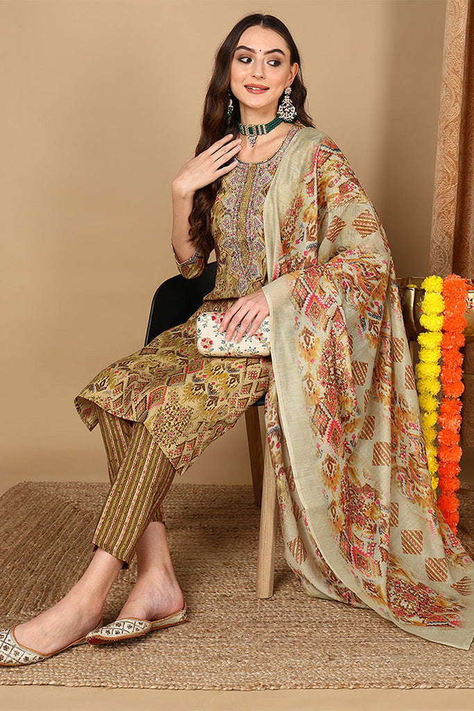 Mustard Yellow Cotton Geometric Printed Straight Suit Set VKSKD2047