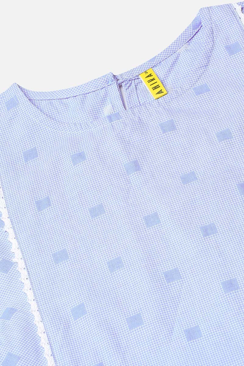   Women Blue & White Checked Kurta with Lace Detail 