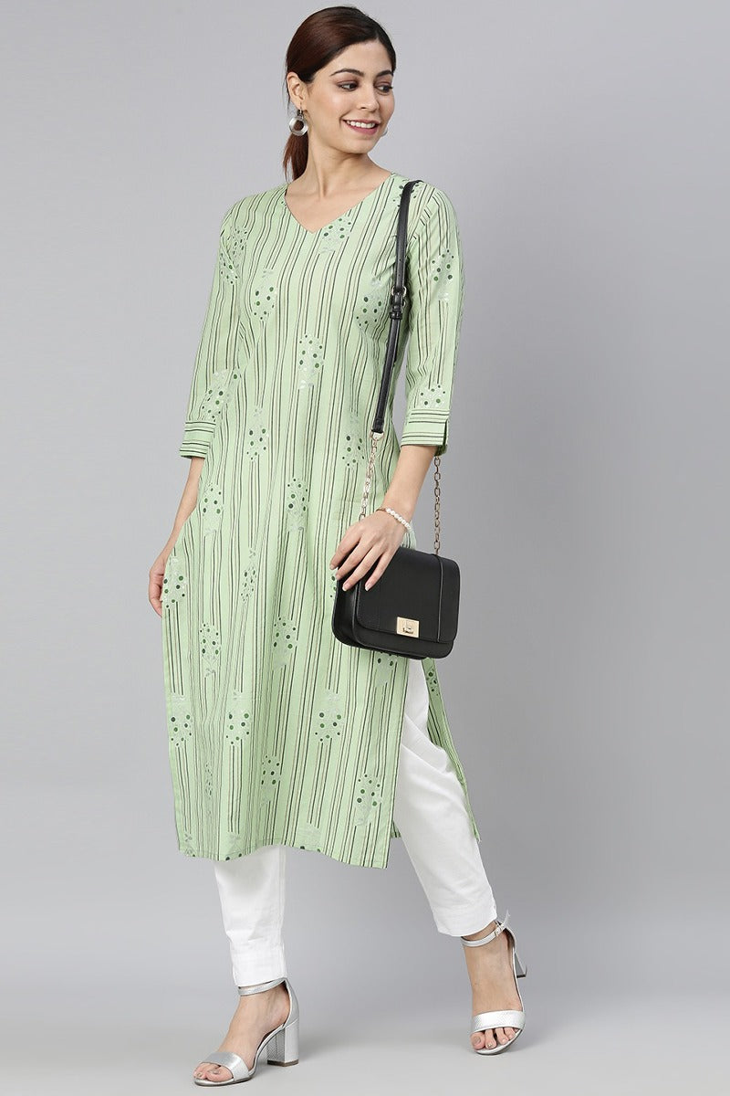  Women Printed Green Cotton Fabric Kurti 