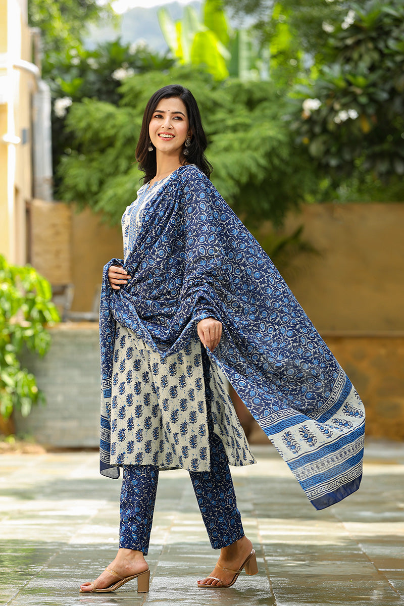  Women Blue Color Cotton Fabric Printed Fancy Kurta And Palazzo Dupatta Set