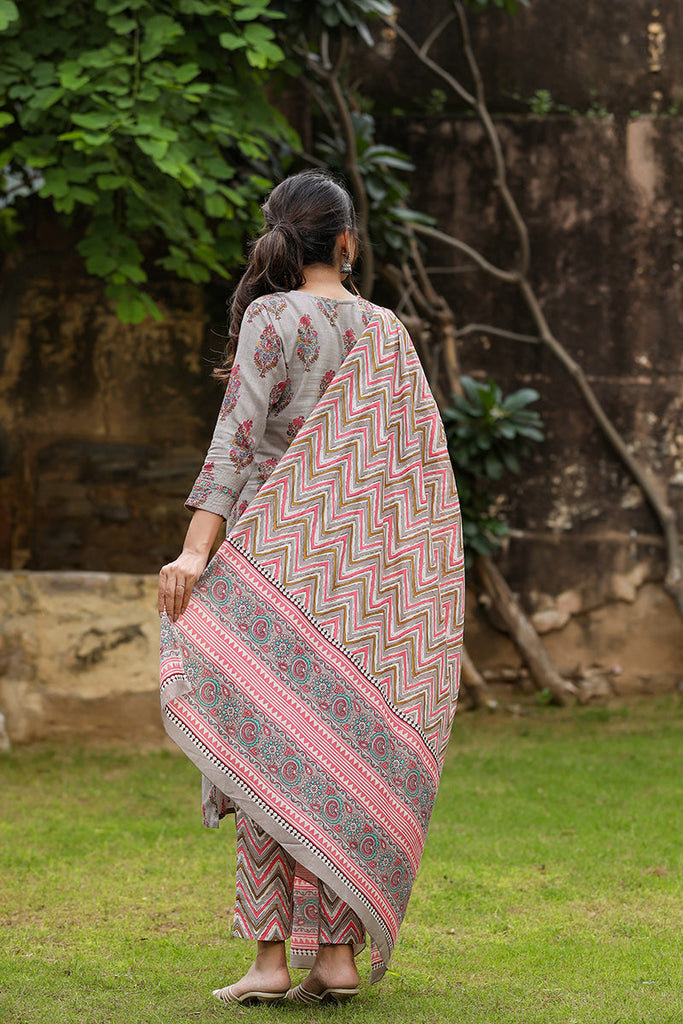  Women Cotton Grey Ethnic Motifs Printed Straight Kurta Trousers And Dupatta Set 