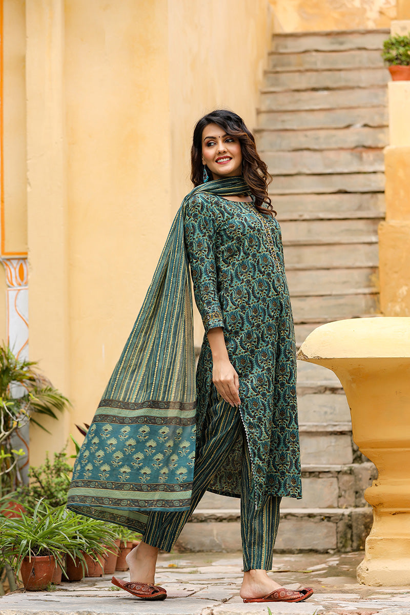  Women Cotton Green Ethnic Motifs Printed Straight Kurta Pant Dupatta Set 