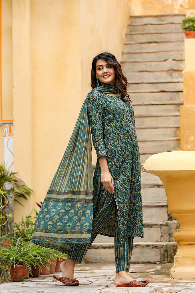  Women Cotton Green Ethnic Motifs Printed Straight Kurta Pant Dupatta Set 